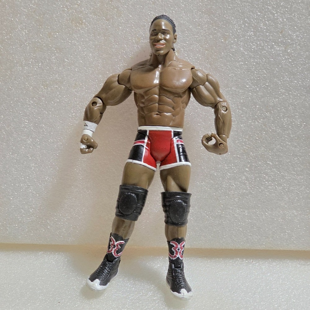 JAKKS Pacific WWE Elijah Burke 2004 Red & Black Wrestling Action Figure 7"